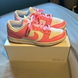 Custom Pink Nike Dunks